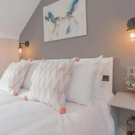 Luxury Duplex Apartment 3 Minutes From City Centre Belfast Exterior photo